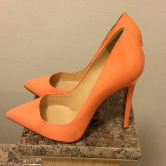 Christian louboutin pigalle